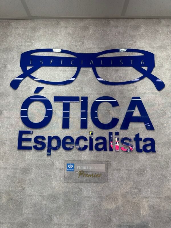 Ótica Especialista Faxada4